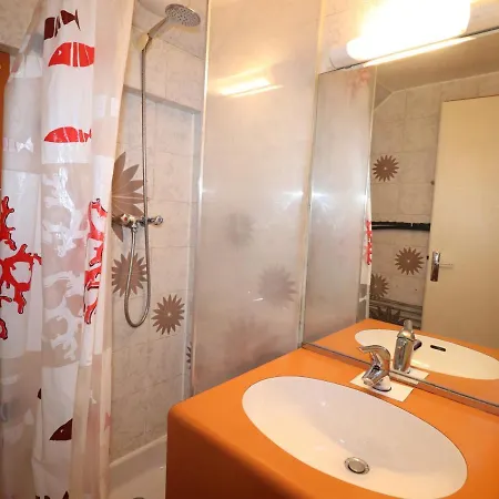 Cosy A Le Lac, Proche Pistes, Commerces Et Ecoles De - Fr-1-502-455 *