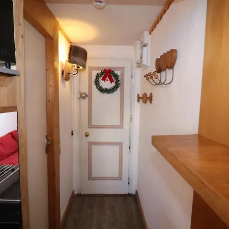 Cosy A Le Lac, Proche Pistes, Commerces Et Ecoles De - Fr-1-502-455 Tignes
