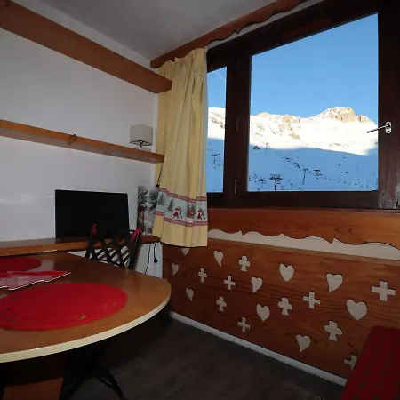 Apartment Cosy A Le Lac, Proche Pistes, Commerces Et Ecoles De - Fr-1-502-455 *